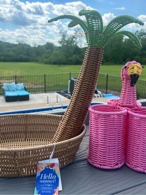 Hello summer Pink Flamingo resin wicker utensil Caddy & Brown Palm Tree basket